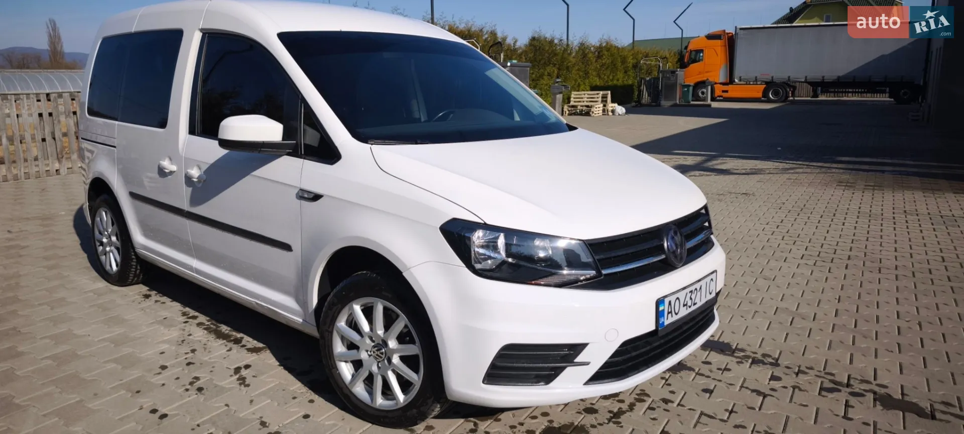 2017 Volkswagen Caddy - мініатюра 5