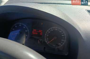 Вантажний фургон Volkswagen Caddy 2008 в Яготині