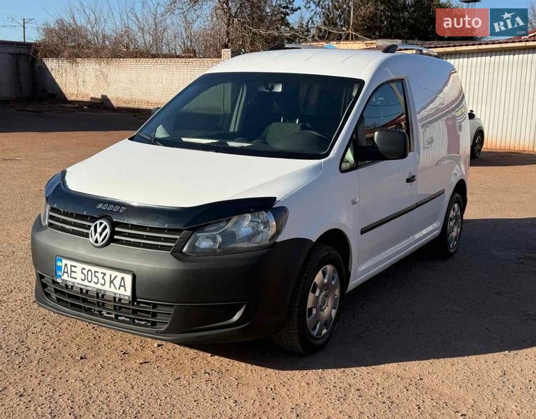 Volkswagen Caddy 2011