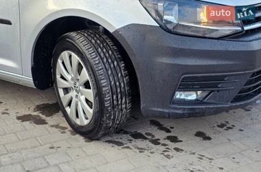 Минивэн Volkswagen Caddy 2017 в Ровно