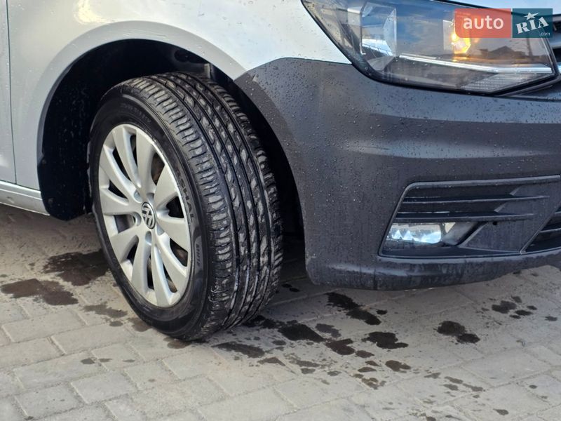 Минивэн Volkswagen Caddy 2017 в Ровно