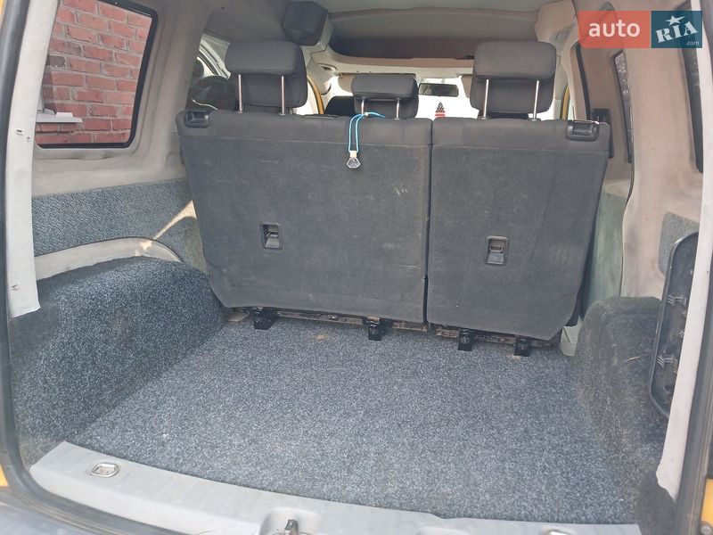 Минивэн Volkswagen Caddy 2007 в Гадяче