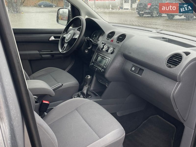 Минивэн Volkswagen Caddy 2015 в Коломые