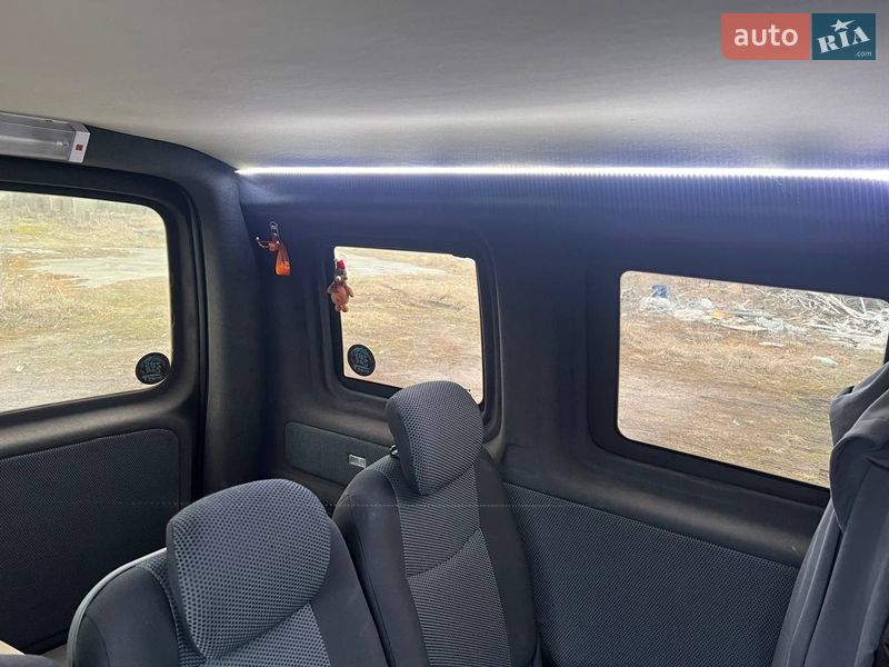 Минивэн Volkswagen Caddy 2006 в Житомире