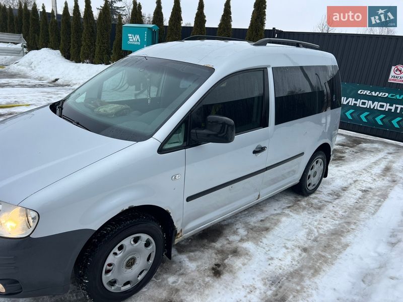 Минивэн Volkswagen Caddy 2006 в Житомире