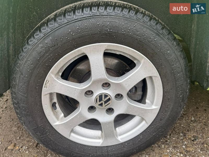Мінівен Volkswagen Caddy 2013 в Надвірній