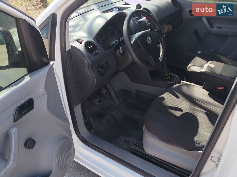 Грузовой фургон Volkswagen Caddy 2007 в Запорожье фото 7 Грузовой фургон Volkswagen Caddy 2007 в Запорожье