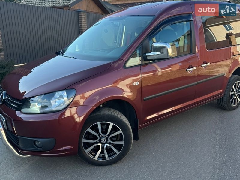 Минивэн Volkswagen Caddy 2013 в Броварах