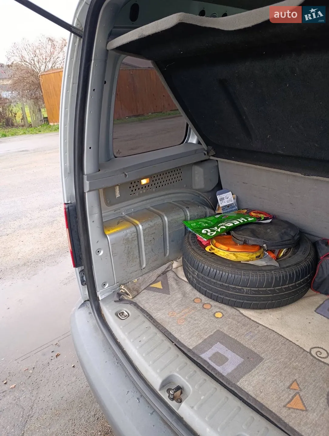 2010 Volkswagen Caddy - мініатюра 17