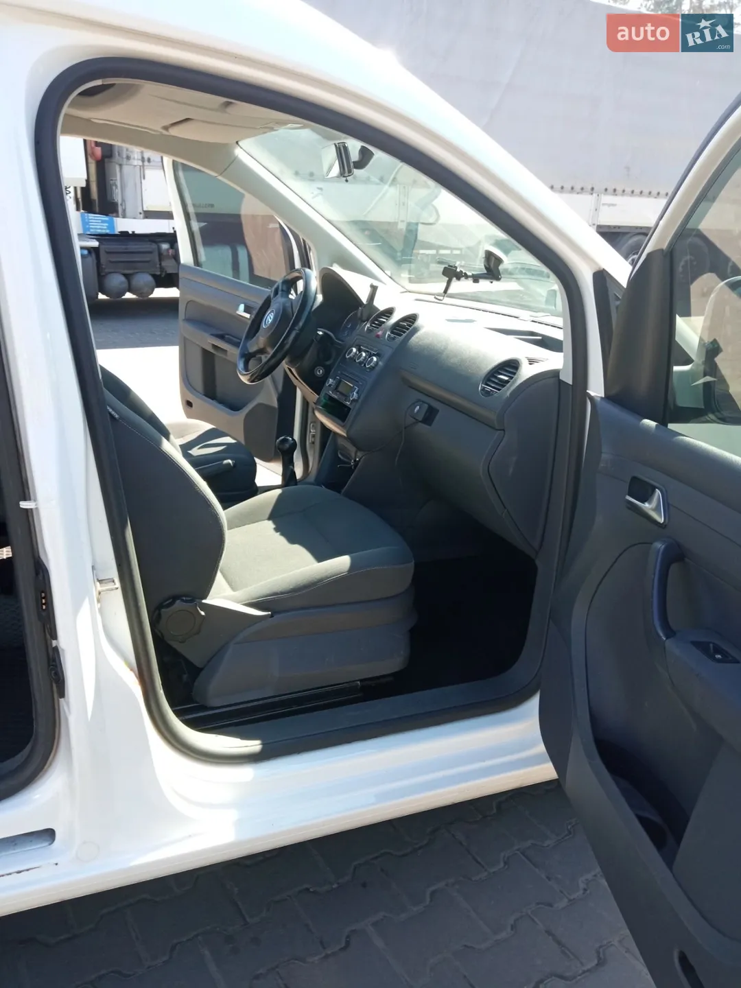 2010 Volkswagen Caddy - мініатюра 22