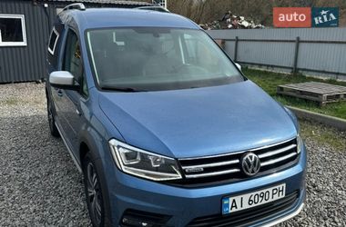 Минивэн Volkswagen Caddy 2016 в Киеве