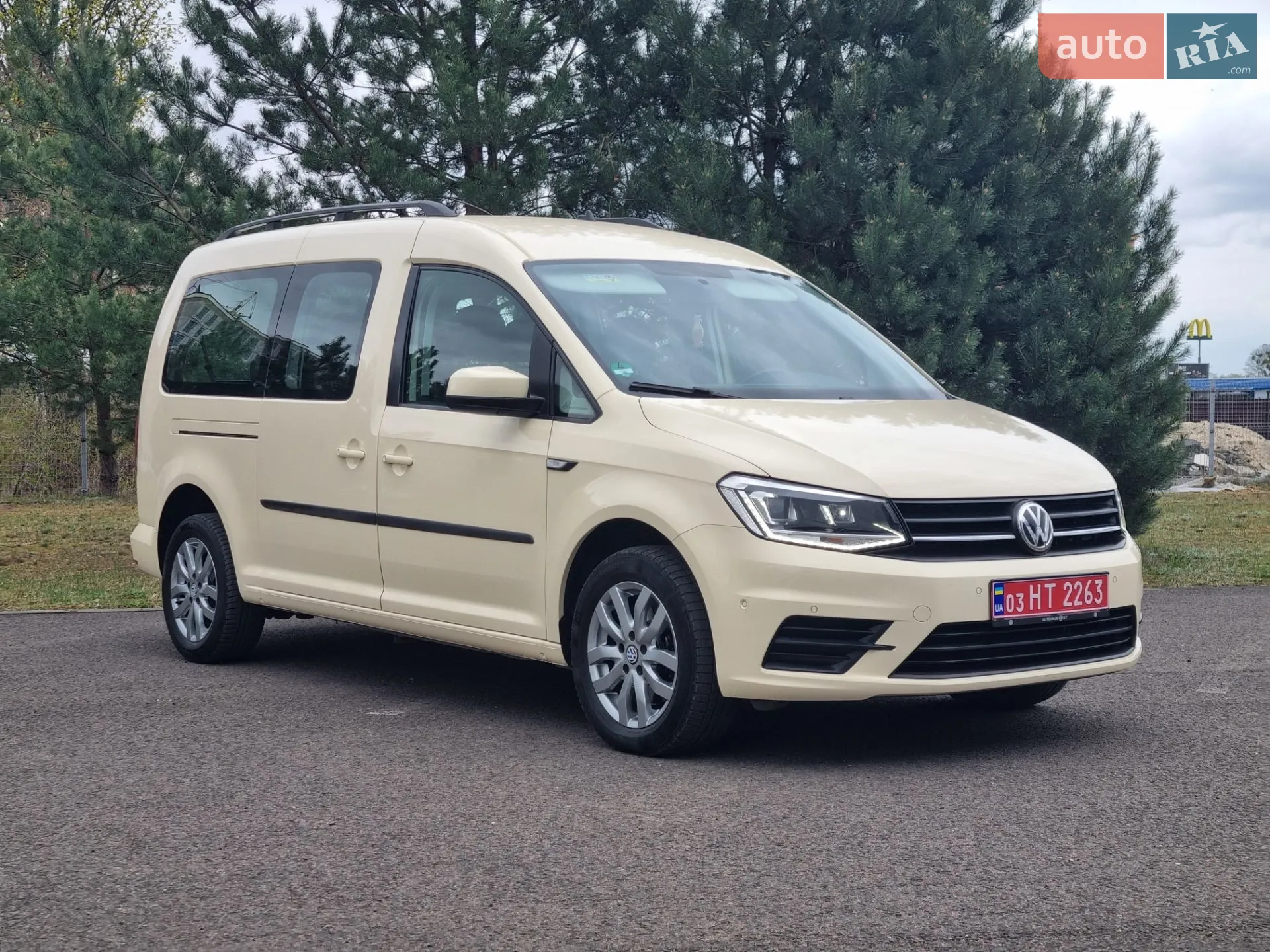 2017 Volkswagen Caddy - фото 1