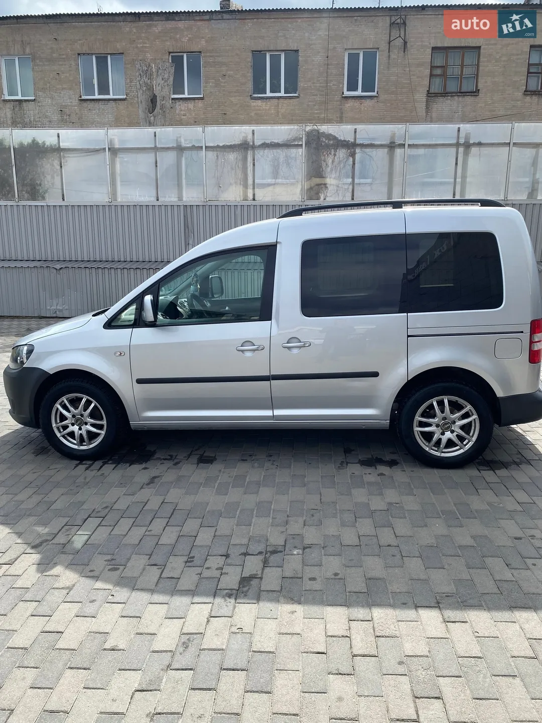 2014 Volkswagen Caddy - мініатюра 4