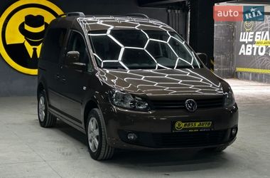 Минивэн Volkswagen Caddy 2010 в Черновцах