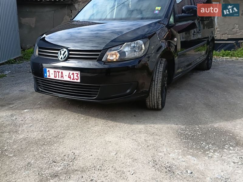 Мінівен Volkswagen Caddy 2013 в Чернівцях