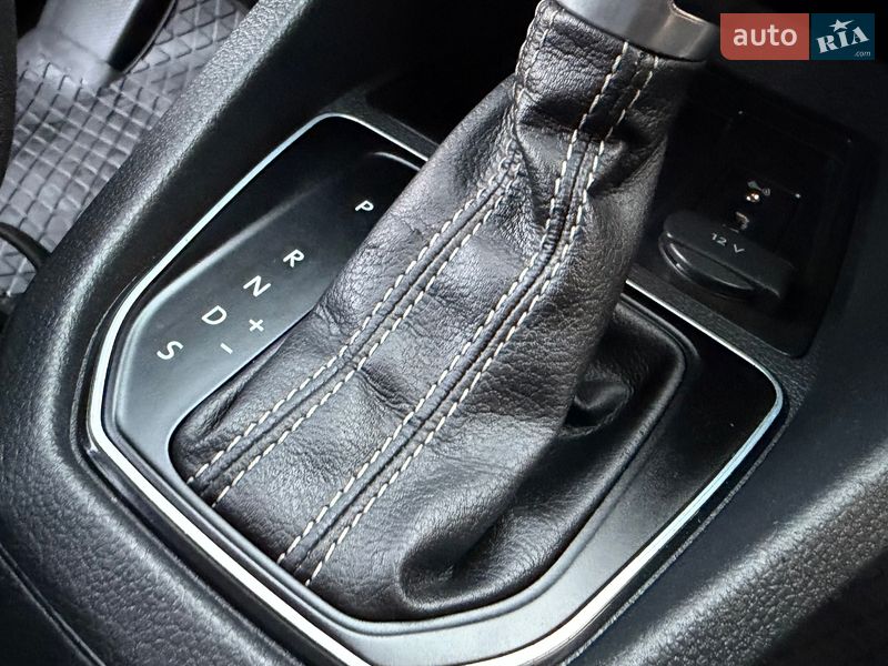 Минивэн Volkswagen Caddy 2017 в Львове фото 61 Минивэн Volkswagen Caddy 2017 в Львове