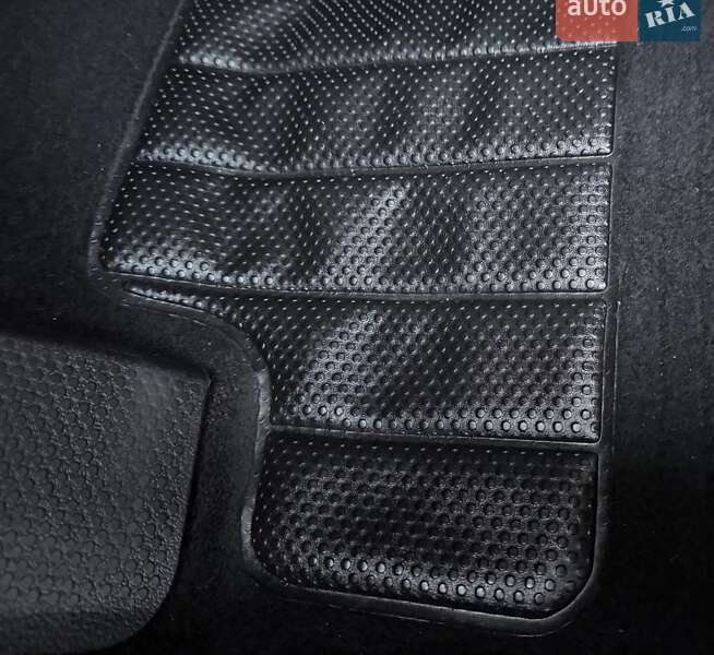 Минивэн Volkswagen Caddy 2017 в Львове фото 75 Минивэн Volkswagen Caddy 2017 в Львове