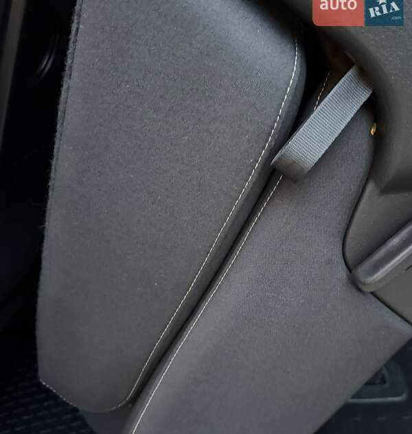 Минивэн Volkswagen Caddy 2017 в Львове фото 103 Минивэн Volkswagen Caddy 2017 в Львове