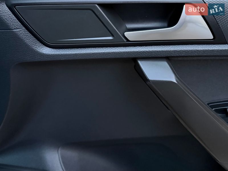 Минивэн Volkswagen Caddy 2017 в Львове фото 114 Минивэн Volkswagen Caddy 2017 в Львове