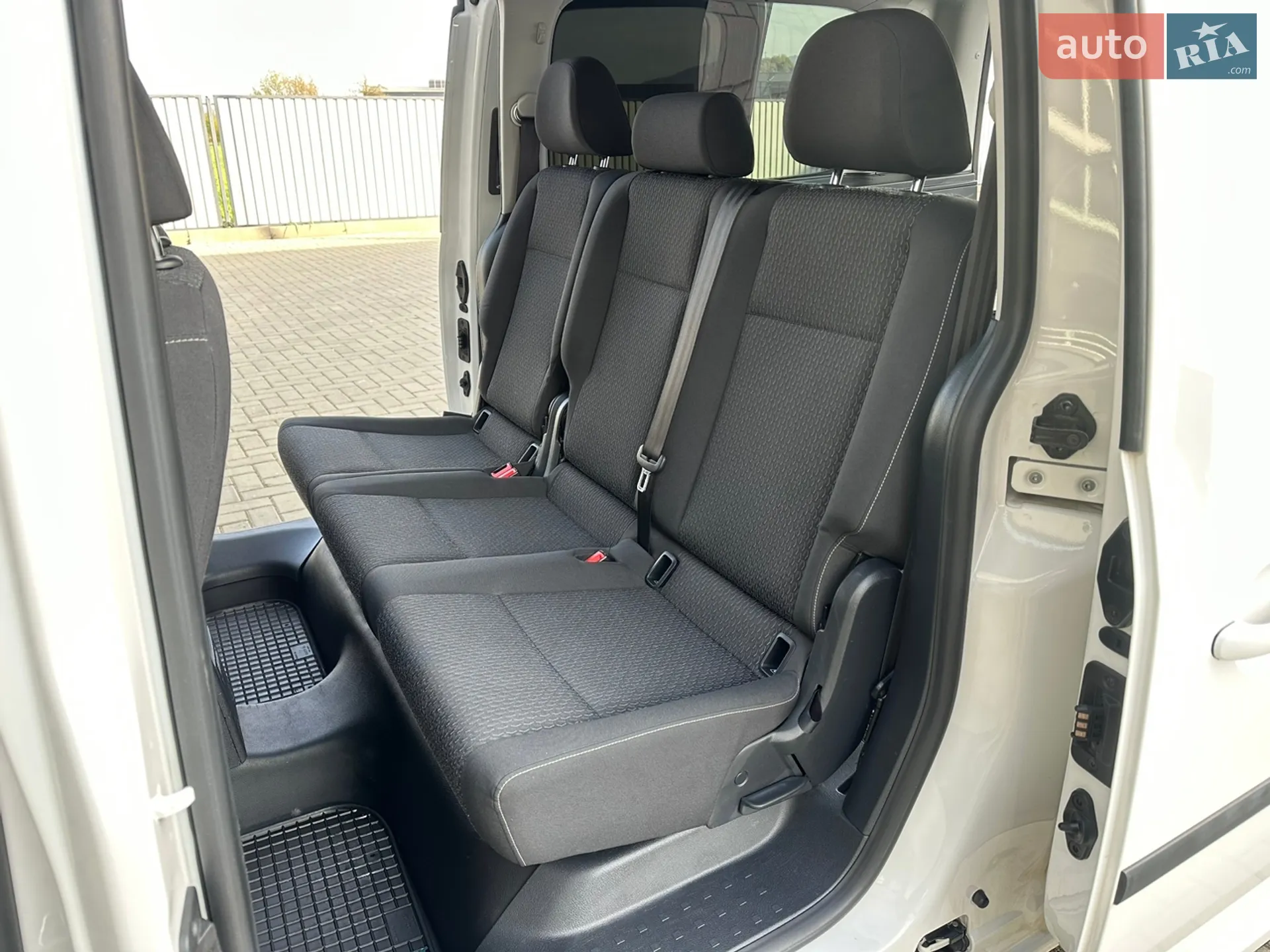 2019 Volkswagen Caddy - мініатюра 32