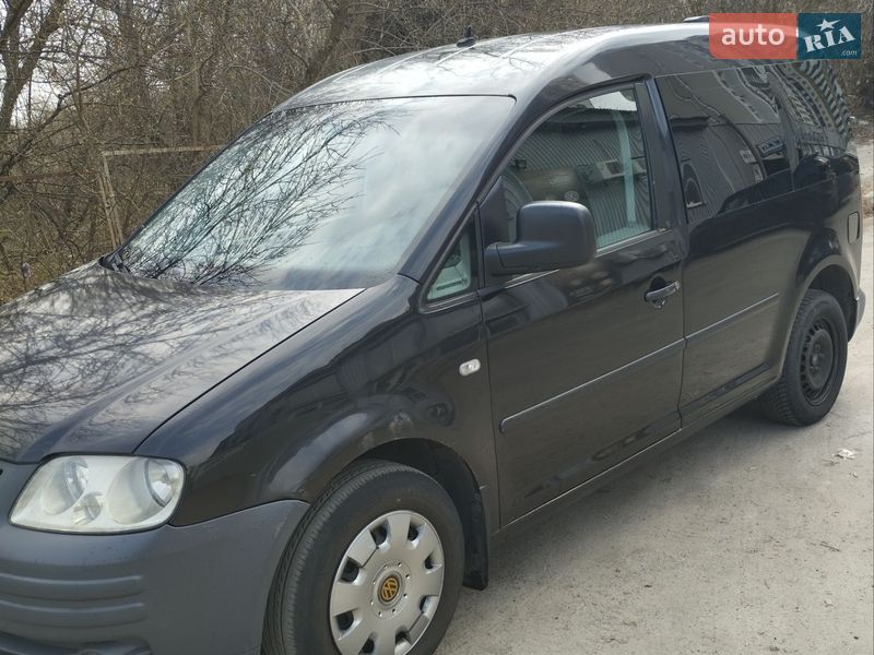 Минивэн Volkswagen Caddy 2005 в Киеве