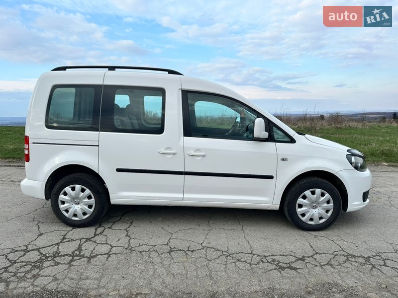 Минивэн Volkswagen Caddy 2013 в Богородчанах