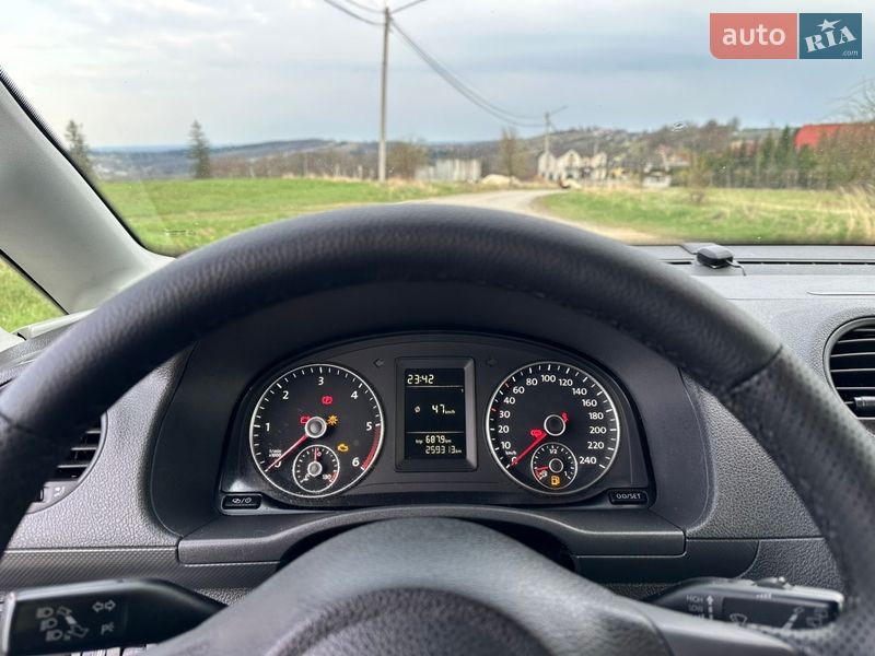 Минивэн Volkswagen Caddy 2013 в Богородчанах