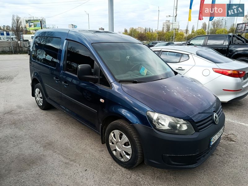 Volkswagen Caddy 2011