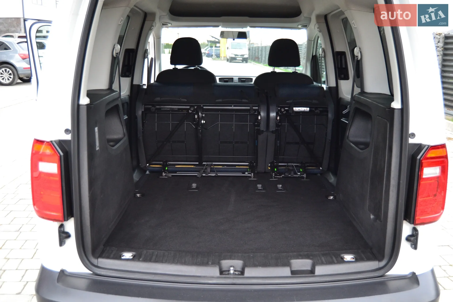 2016 Volkswagen Caddy - мініатюра 129