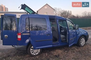 Минивэн Volkswagen Caddy 2006 в Киеве