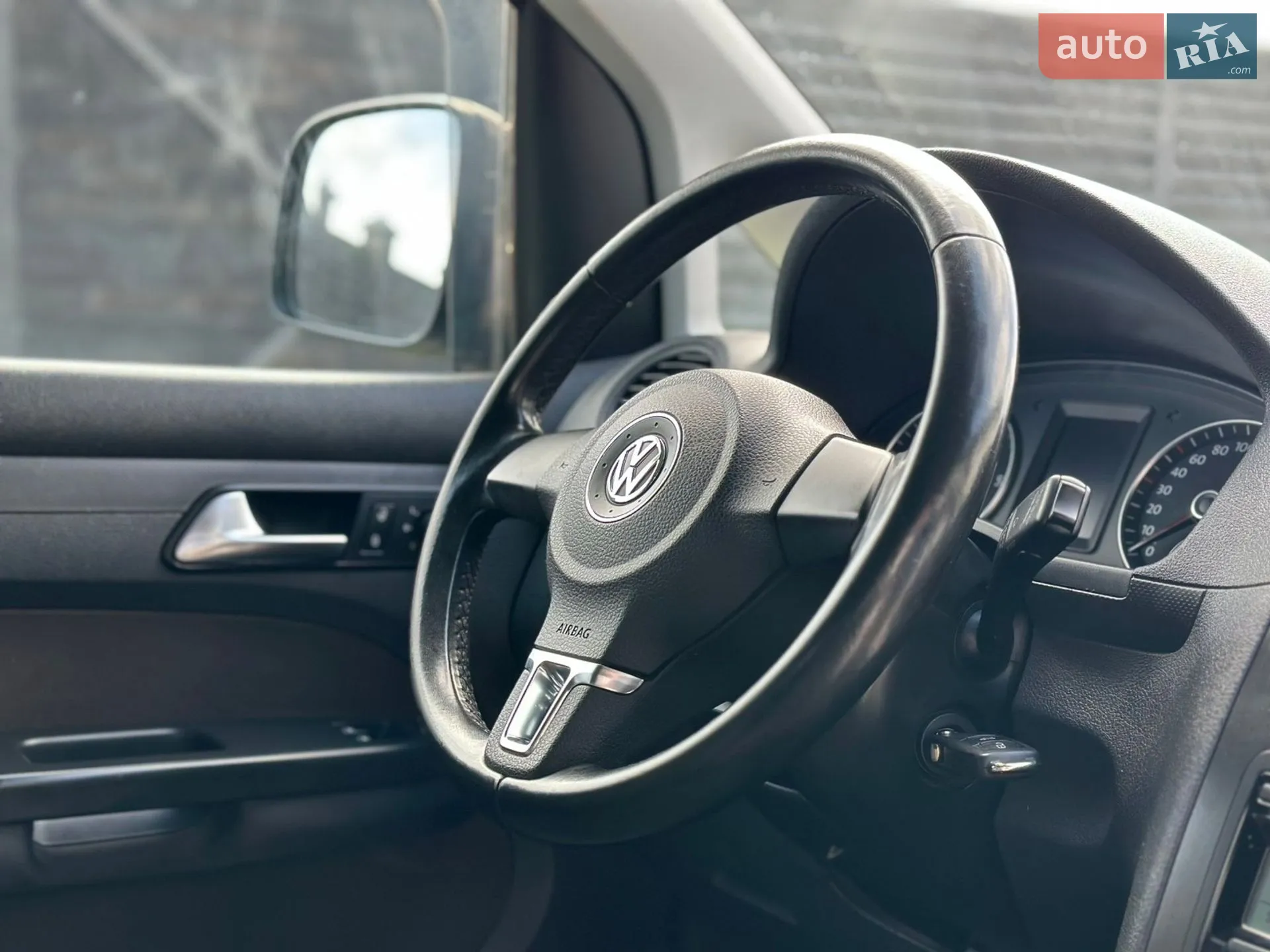 2011 Volkswagen Caddy - мініатюра 24