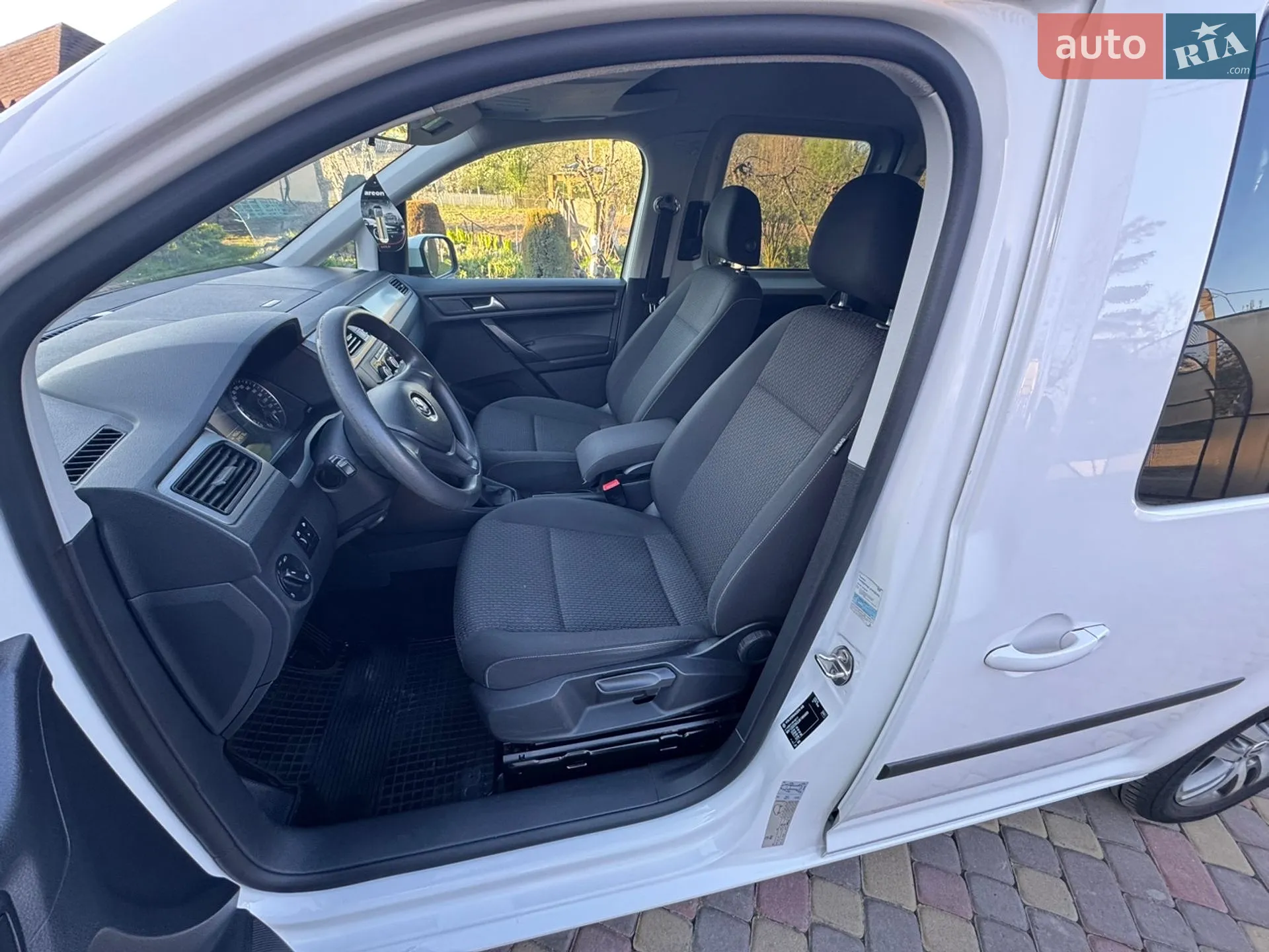 2018 Volkswagen Caddy - мініатюра 21