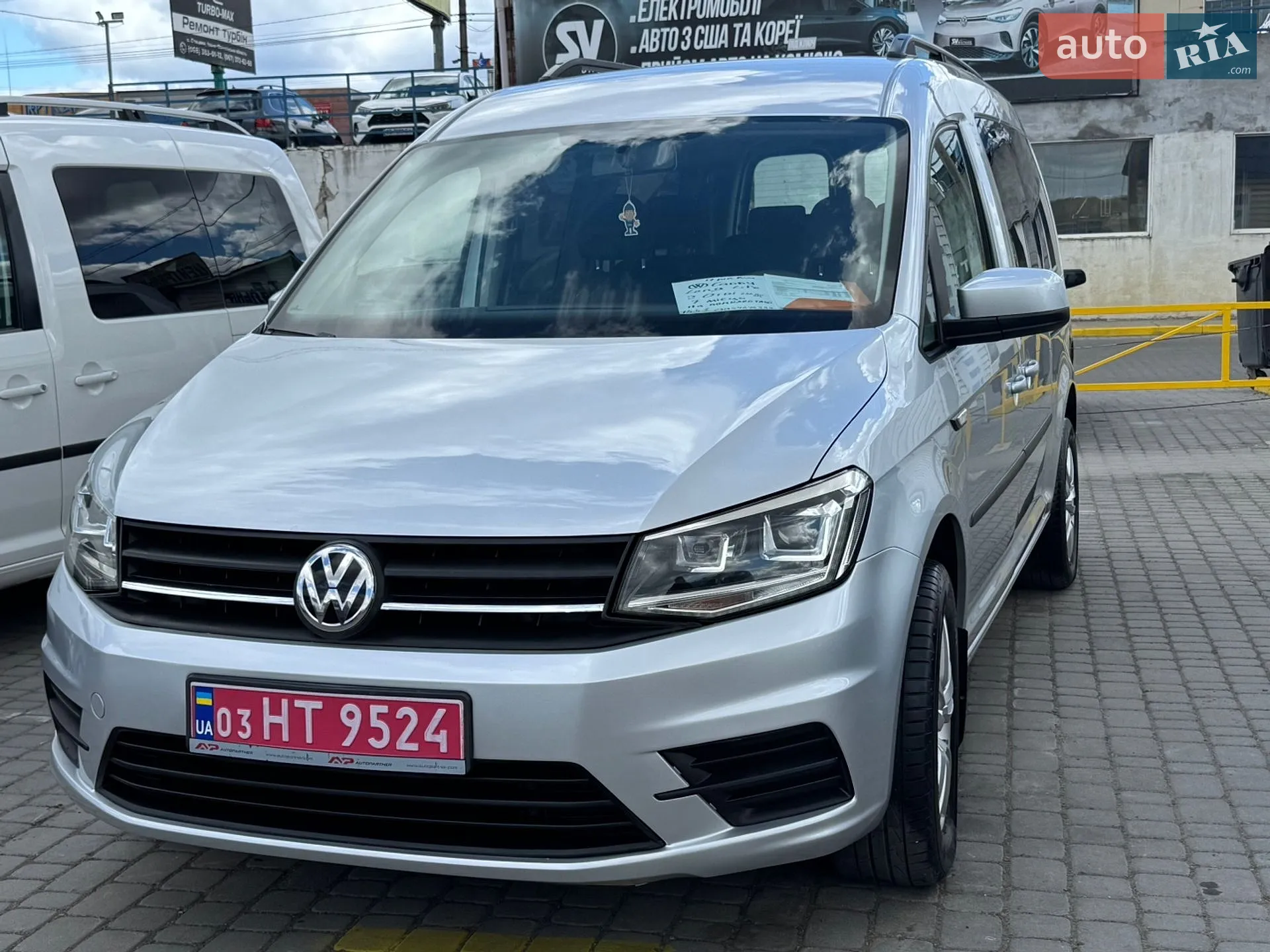 2017 Volkswagen Caddy - мініатюра 41