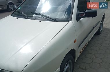 Вантажний фургон Volkswagen Caddy 1998 в Івано-Франківську