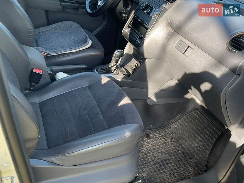 Минивэн Volkswagen Caddy 2014 в Коломые