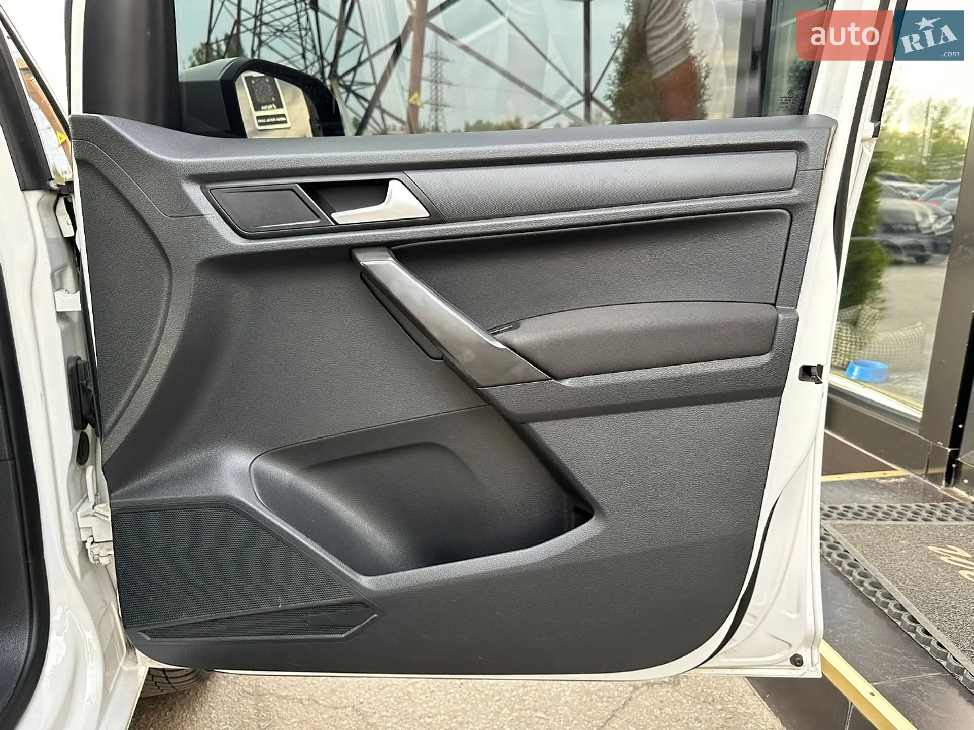 2017 Volkswagen Caddy - мініатюра 24