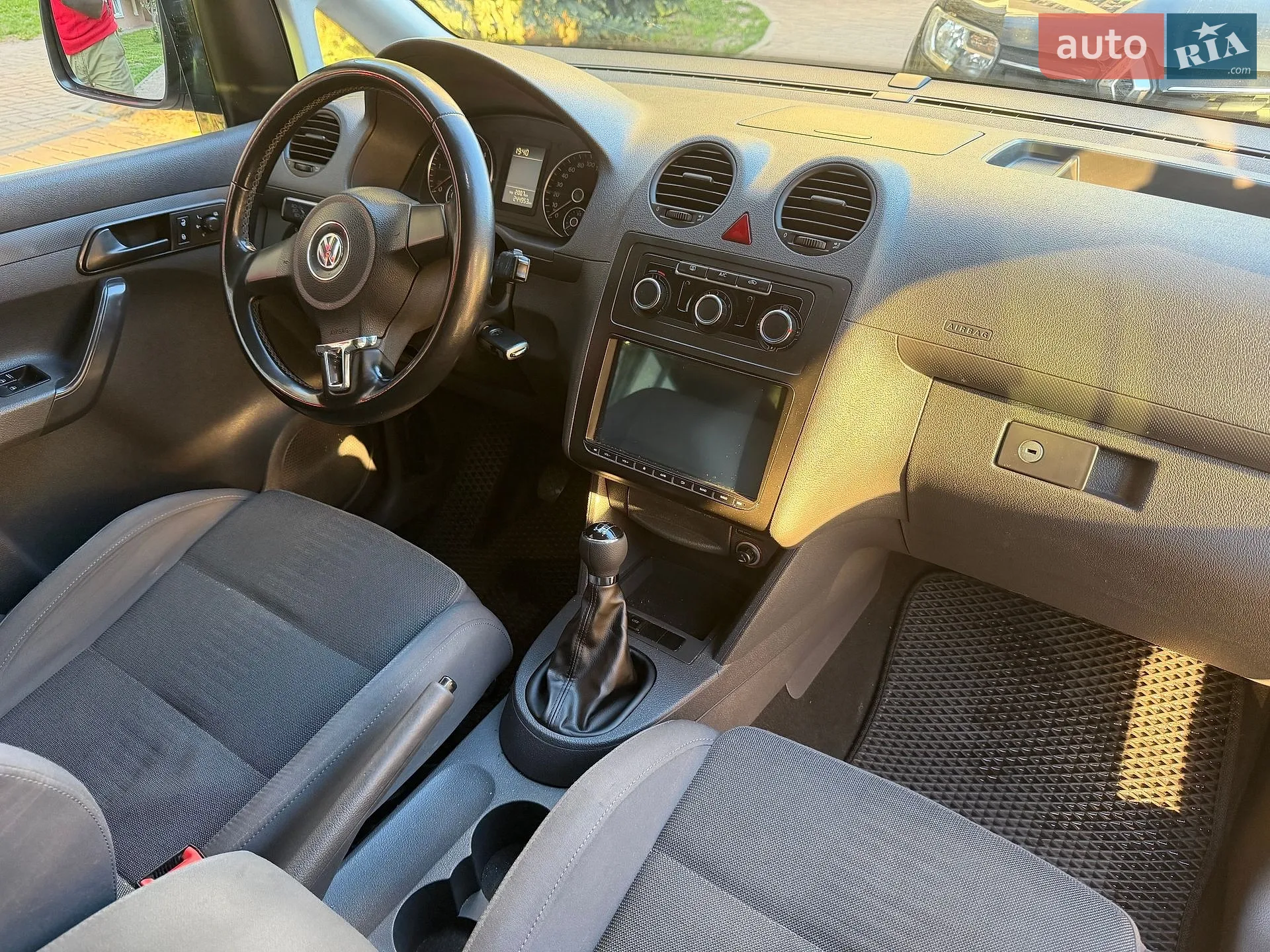 2013 Volkswagen Caddy - мініатюра 18