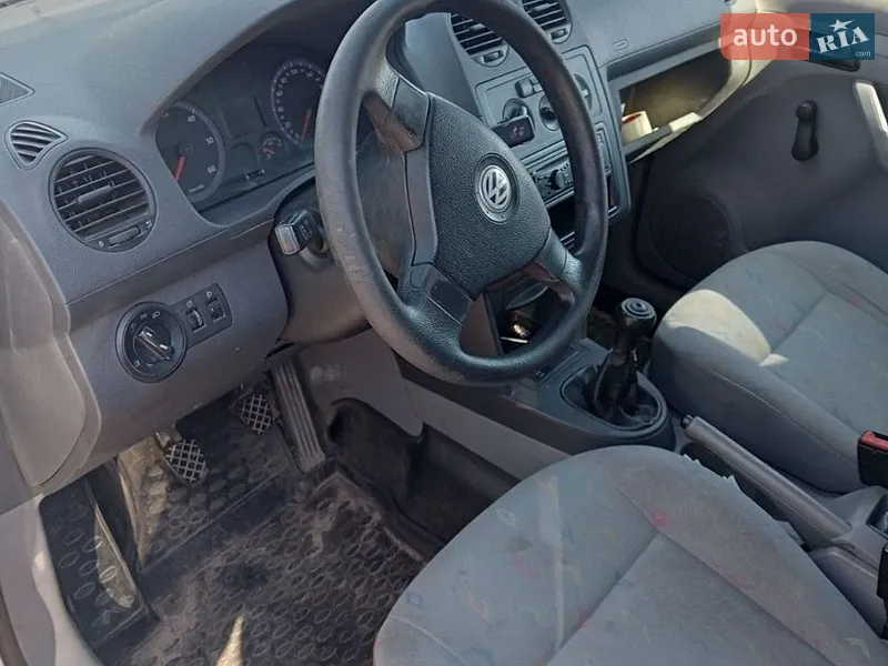 Volkswagen Caddy 2010