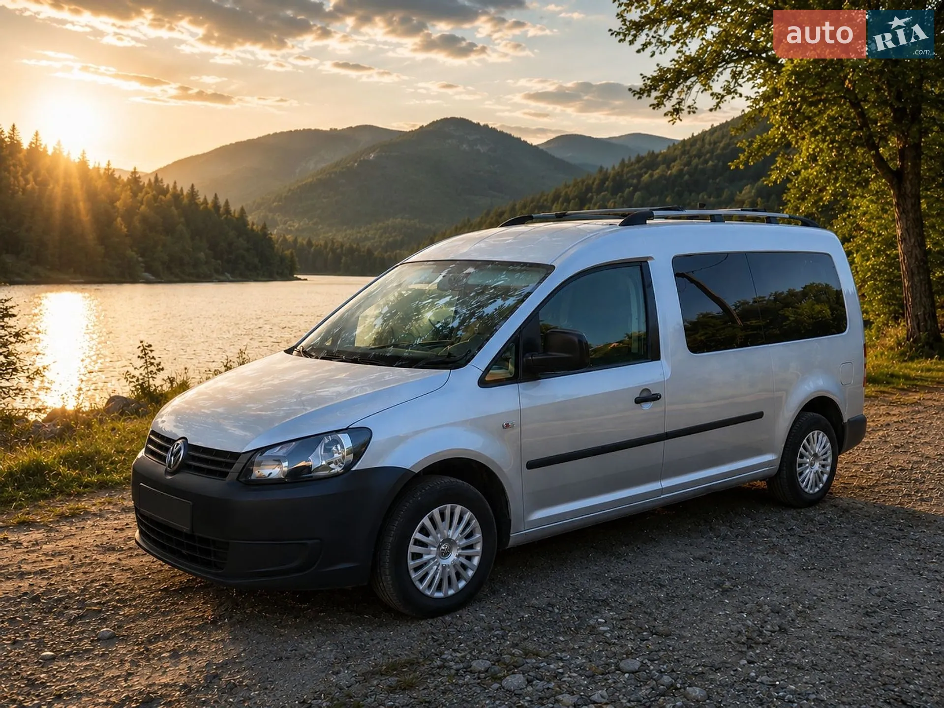 2013 Volkswagen Caddy - фото 1