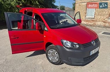 Минивэн Volkswagen Caddy 2015 в Апостолово
