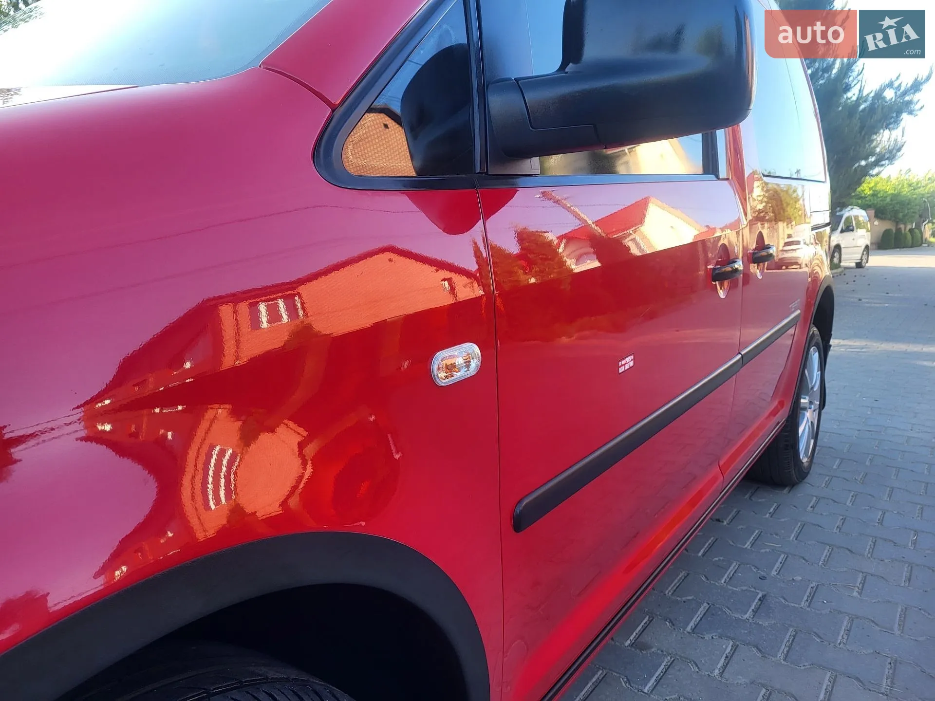 2010 Volkswagen Caddy - мініатюра 87