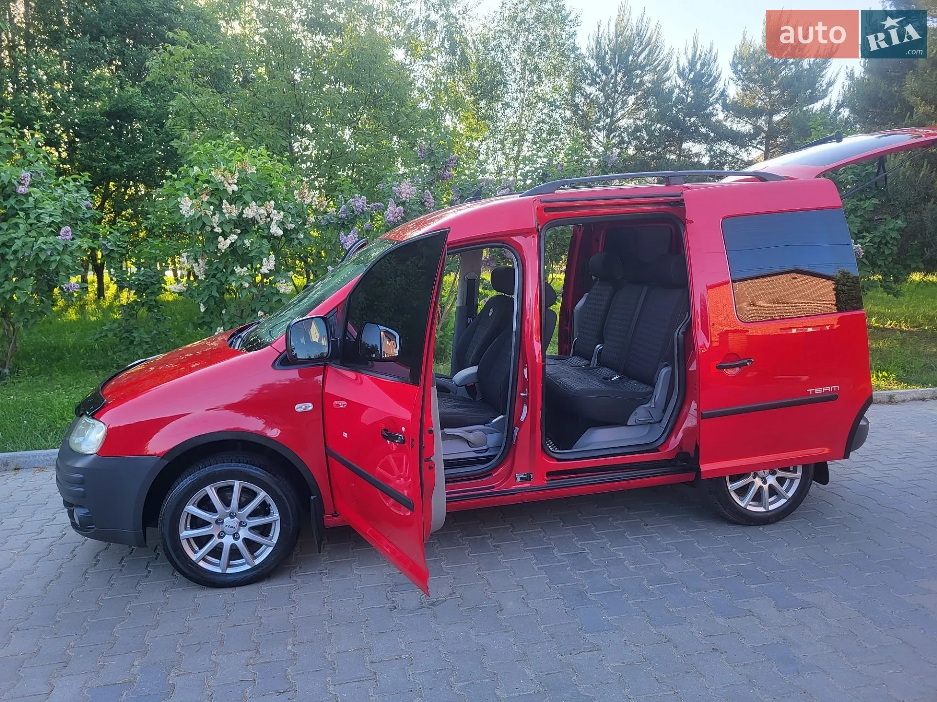 2010 Volkswagen Caddy - мініатюра 110