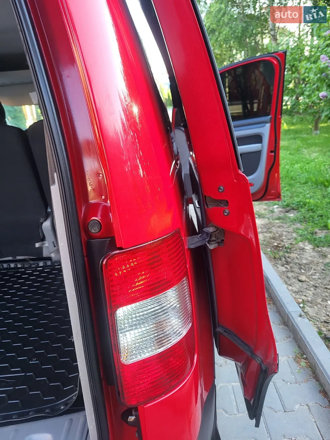 2010 Volkswagen Caddy - мініатюра 27
