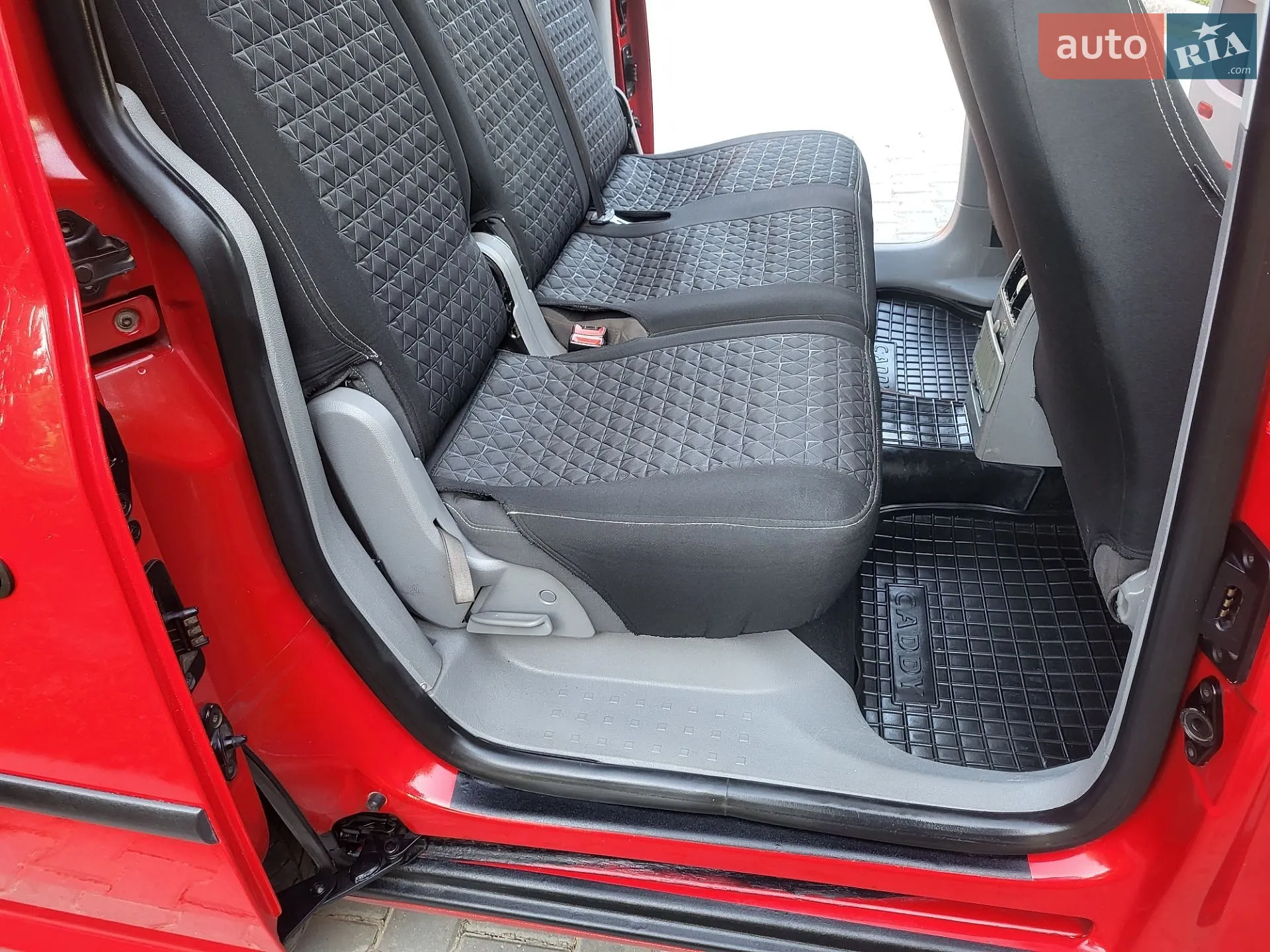 2010 Volkswagen Caddy - мініатюра 32