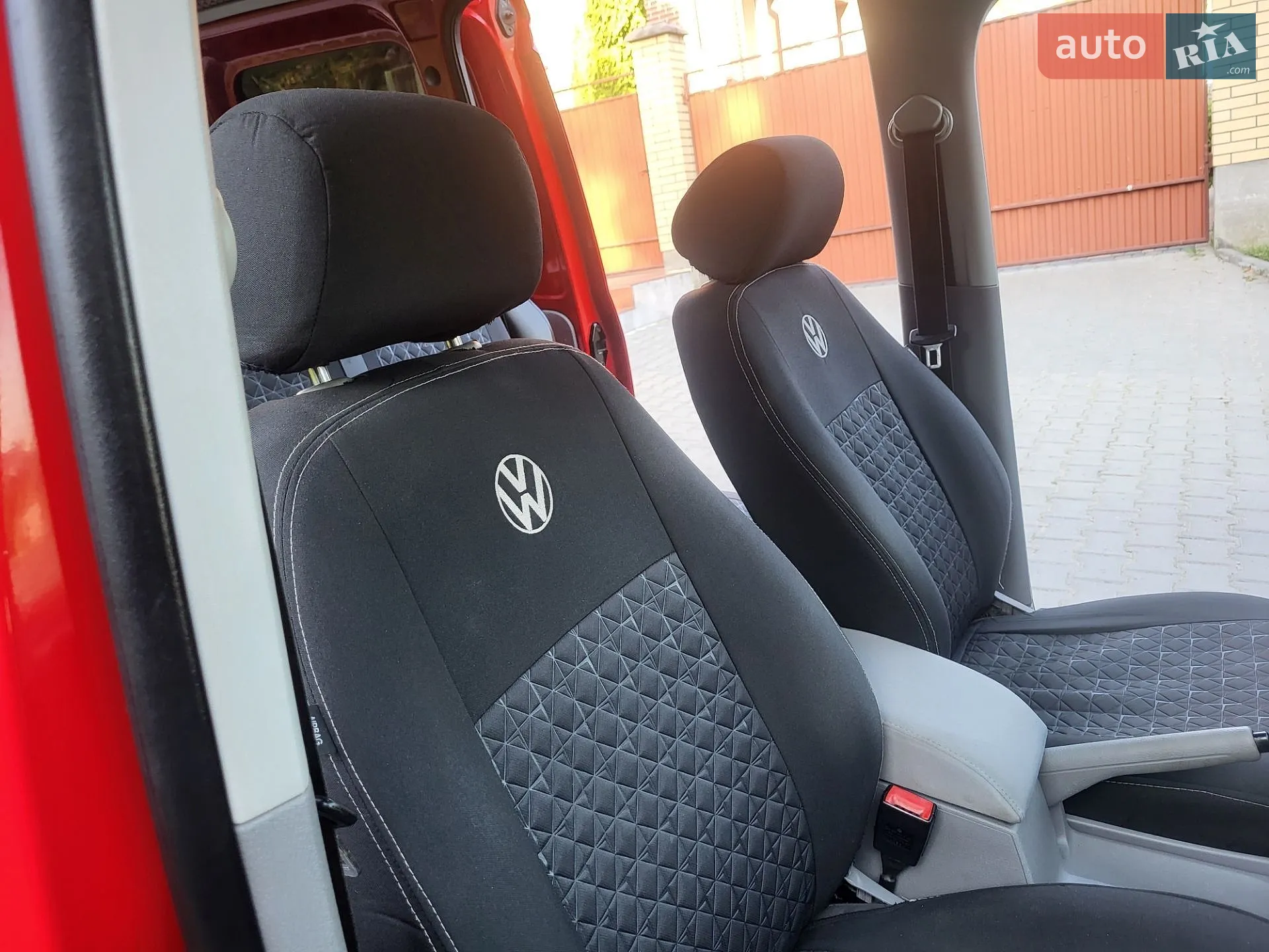 2010 Volkswagen Caddy - мініатюра 37