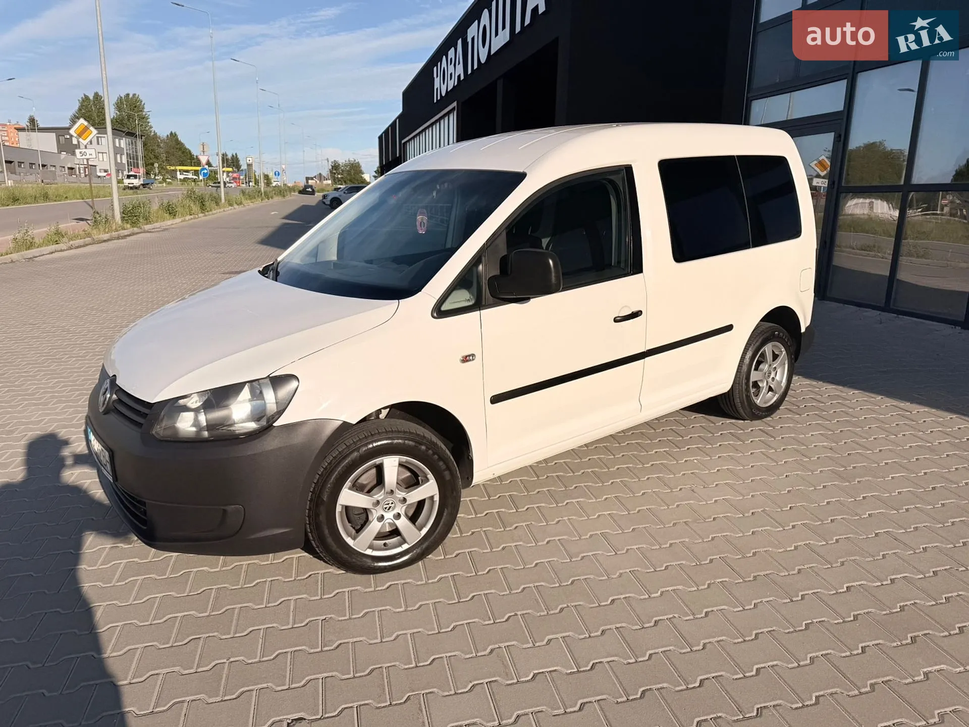 2014 Volkswagen Caddy - мініатюра 4