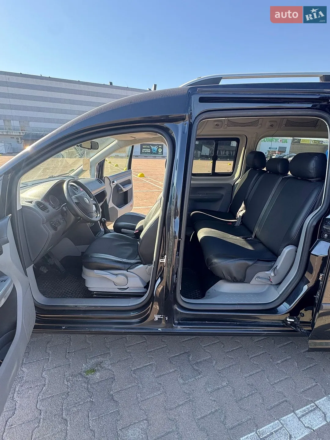 2010 Volkswagen Caddy - мініатюра 25