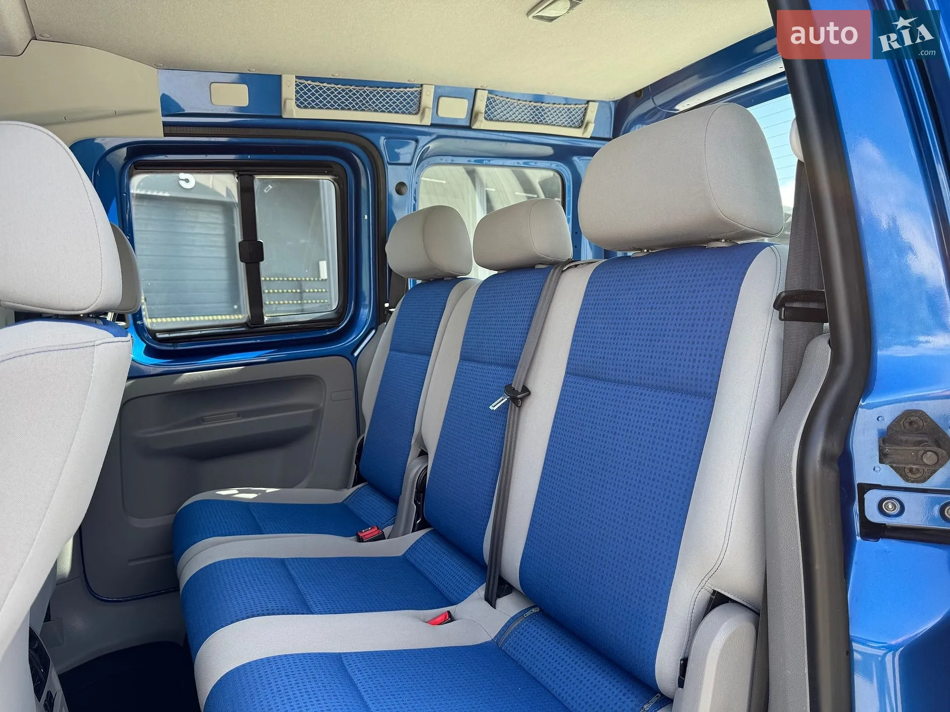 2010 Volkswagen Caddy - мініатюра 24