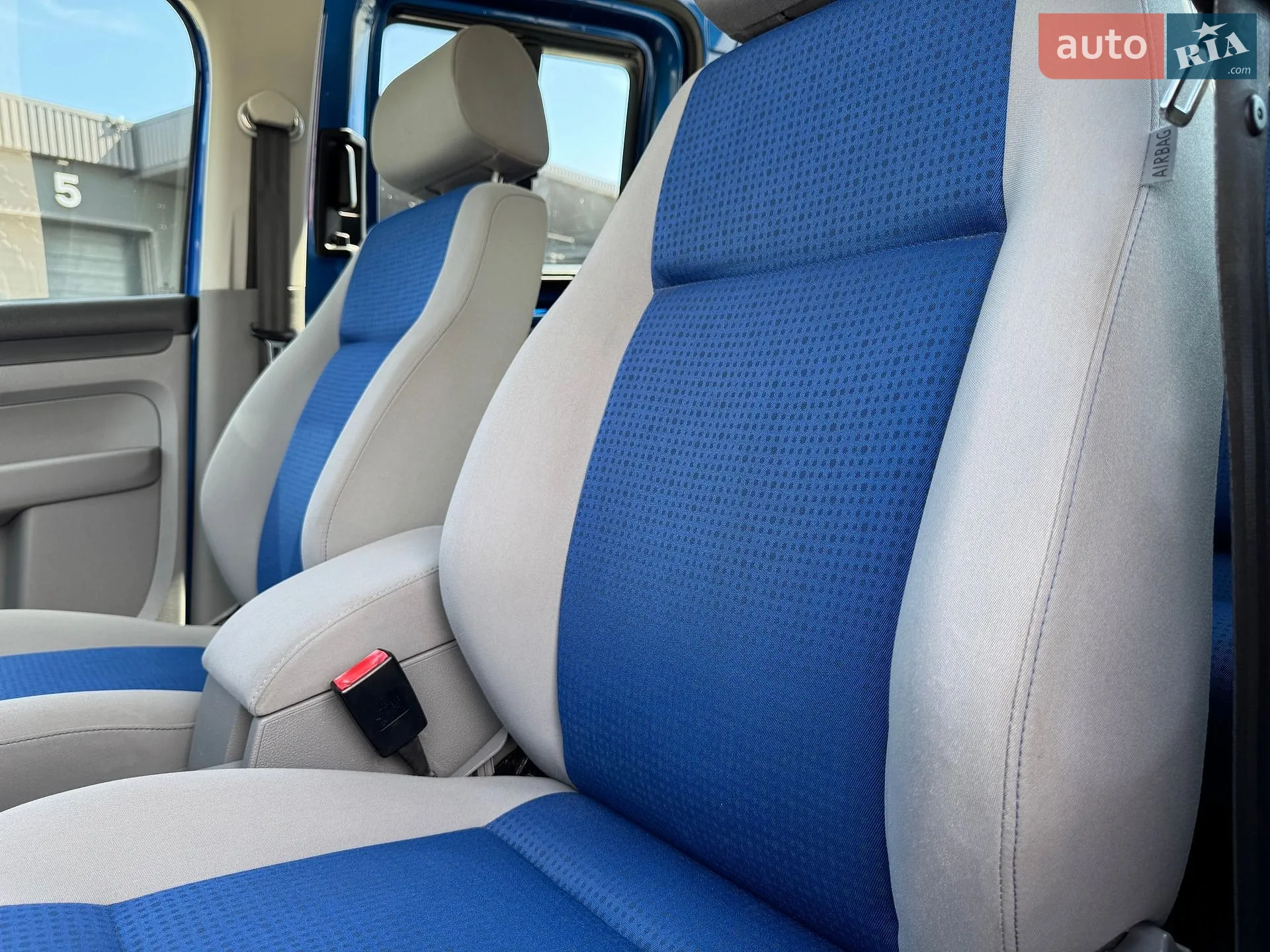 2010 Volkswagen Caddy - мініатюра 33
