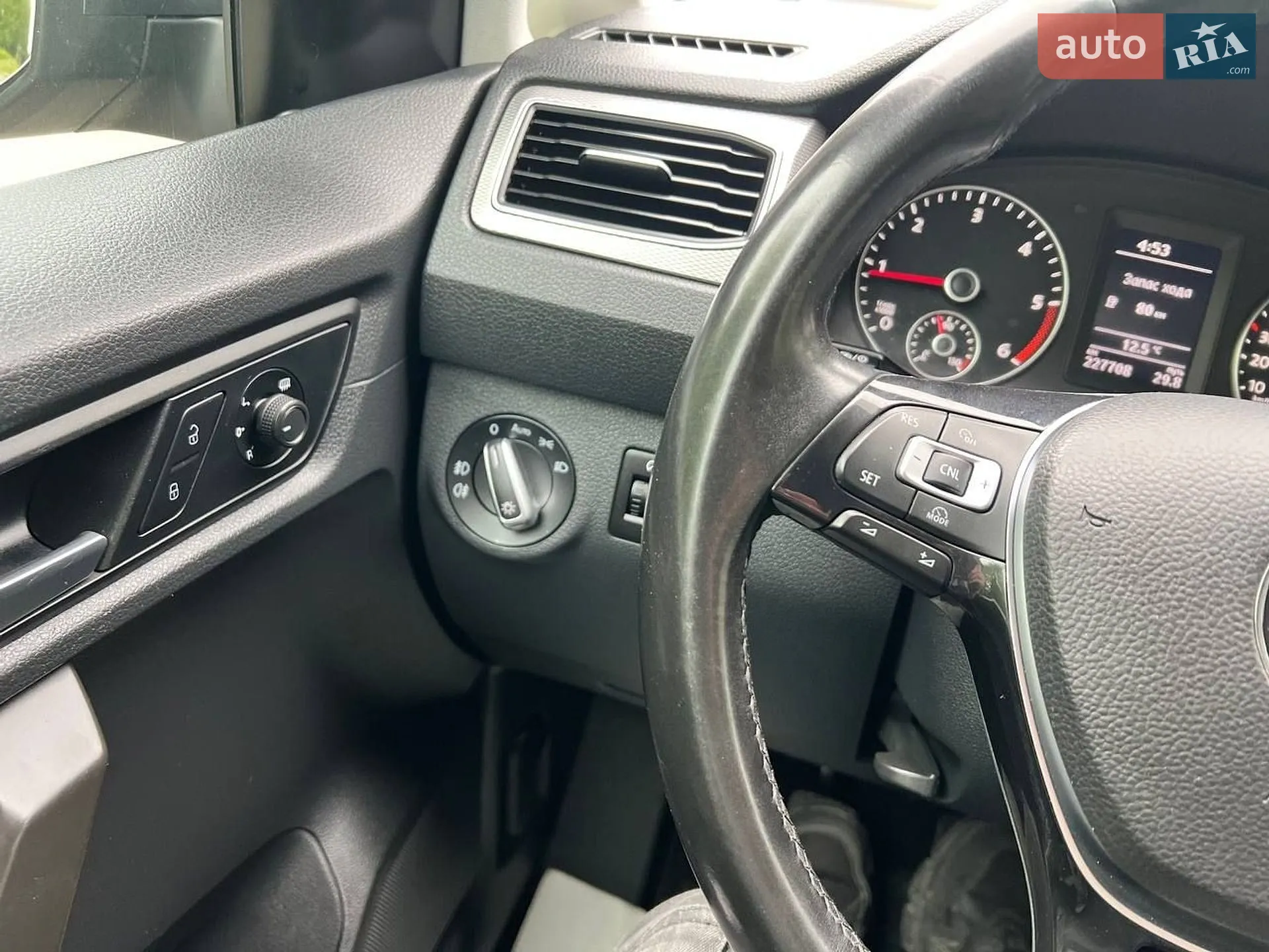 2018 Volkswagen Caddy - мініатюра 52